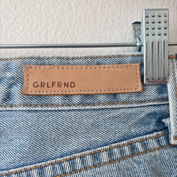 GRLFRND Super High Rise Helena Jeans in Gonna Love Me - Picture 8 of 9